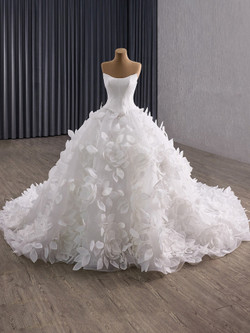 White Ball Gown Tulle Strapless 3D Flower Wedding Dress