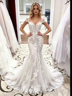 White Mermaid Lace Cap Sleeve Wedding Dress