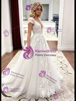 White Lace V-neck Wedding Dress