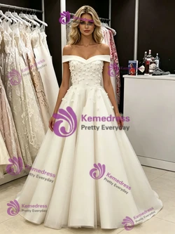 White Tulle Off the Shoulder Wedding Dress