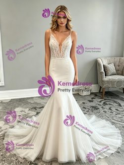 White Mermaid Tulle Spaghetti Straps Wedding Dress