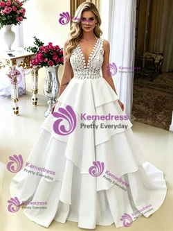 White V-neck Lace Wedding Dress