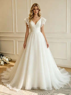 White Tulle V-neck Pleats Wedding Dress