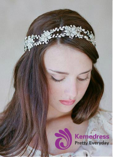 Beautiful Wedding Hair Jewelry With Rhinestones