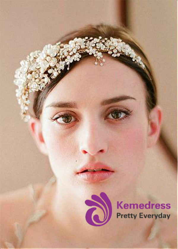 Graceful Alloy Wedding Tiara With Rhinestones & Pearls