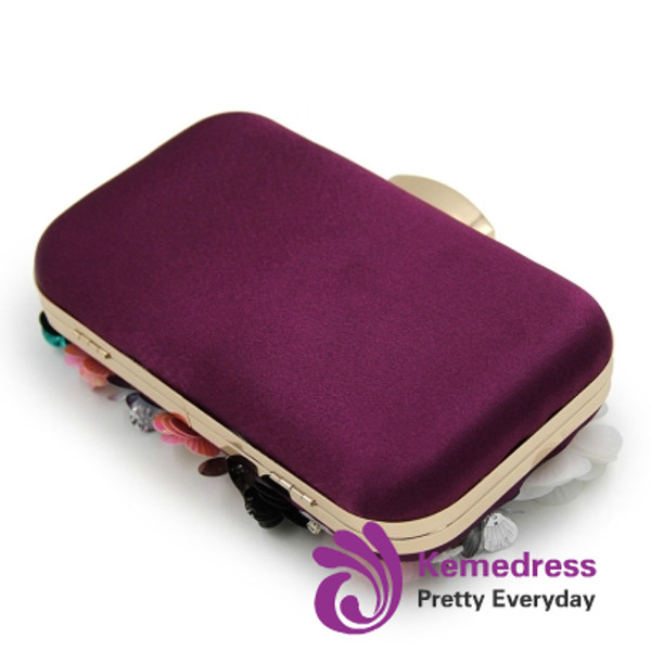 Floral Pearl Embroidery Chain Cross Body