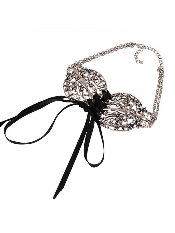 Cheap Vintage Hollow Out Lace-Up Choker Necklace