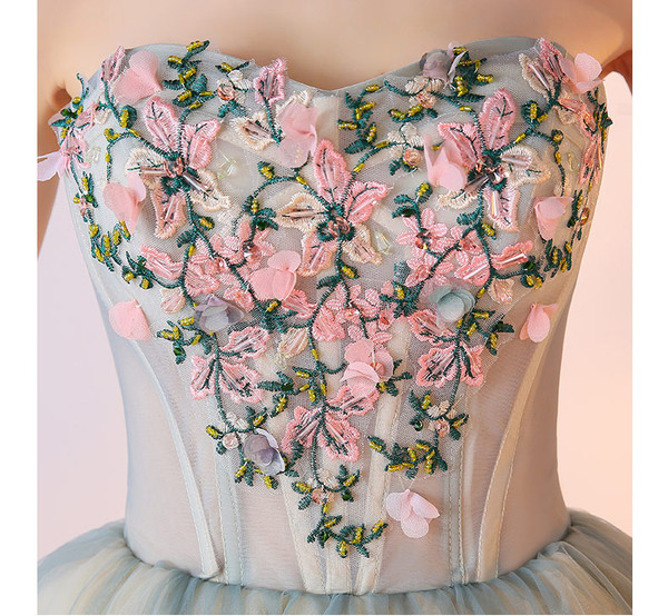 2017 New Arrival Sweethear Sleeveless Strapless Prom Dresses Short