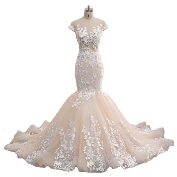 Open Back Embroidery Lace Appliques Wedding Bridal Gowns Cap Sleeves Wedding Dresses Beach