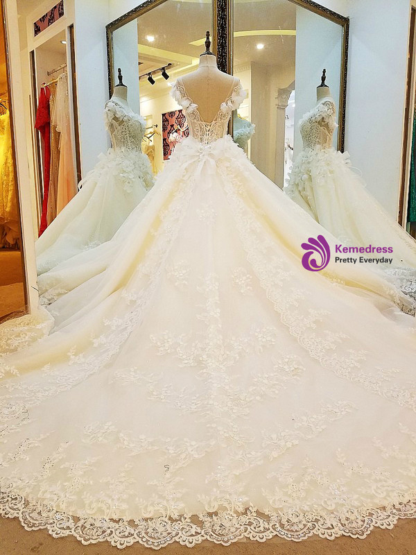 Ball Gown Corset Back Lace Appliques Wedding Gowns