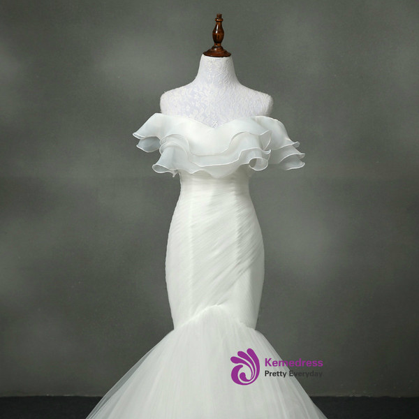 Luxurious 2017 Strapless Wedding Dress Mermaid Real Photo Tulle With Ruffles