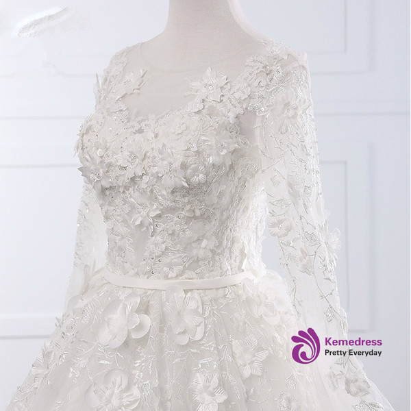 White Ball Gown Long Sleeve Backless Wedding Dresses With Beading