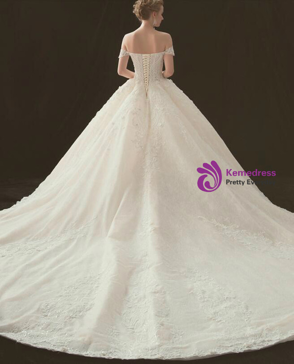 Luxury Ball Gown Off The Shoulder Tulle Haute Couture Wedding Dresses