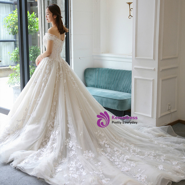Luxury Off The Shoulder Tulle Lace Appliques Wedding Dress