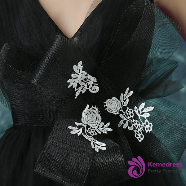 In Stock:Ship in 48 hours Black Ball Gown Tulle V-neck High Waist Prom Dress