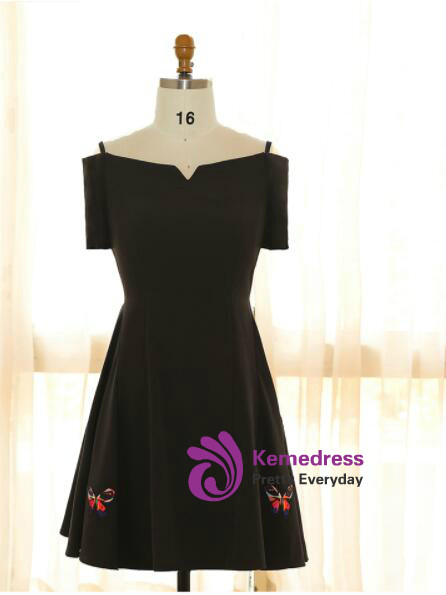 Plus Size Knee Length Black Satin Off The Shoulder Short Prom Dress