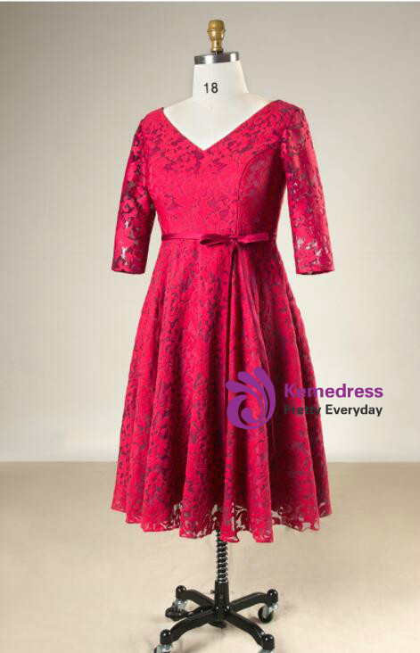 Plus Size Burgundy Lace Half Sleeve V-neck Prom Dress