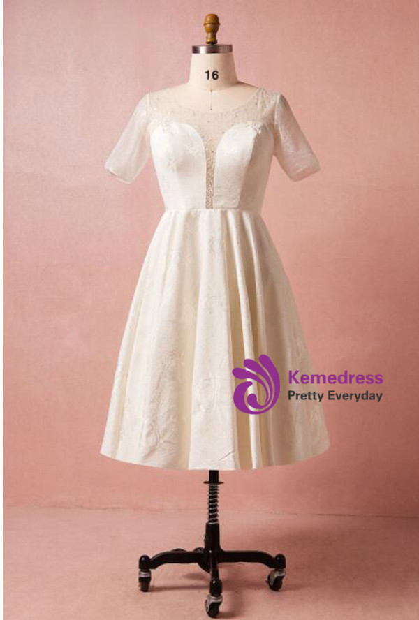 Plus Size Short Knee Length Lace Short Sleeve Wedding Dress