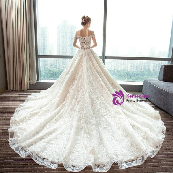 Fashion Ball Gown Off The Shoulder White Tulle Wedding Dress