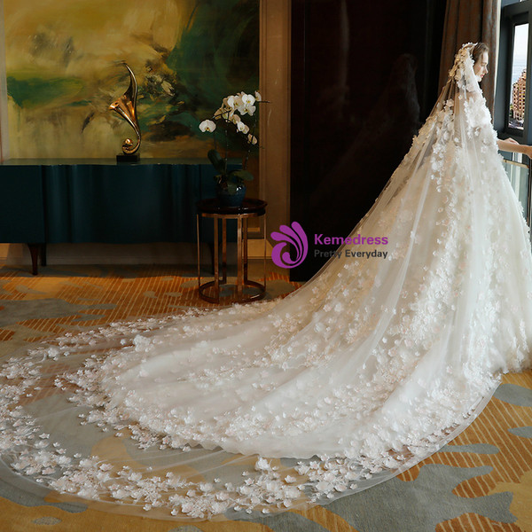 Luxury White Ball Gown Off The Shoulder Lace Appliques Wedding Dress