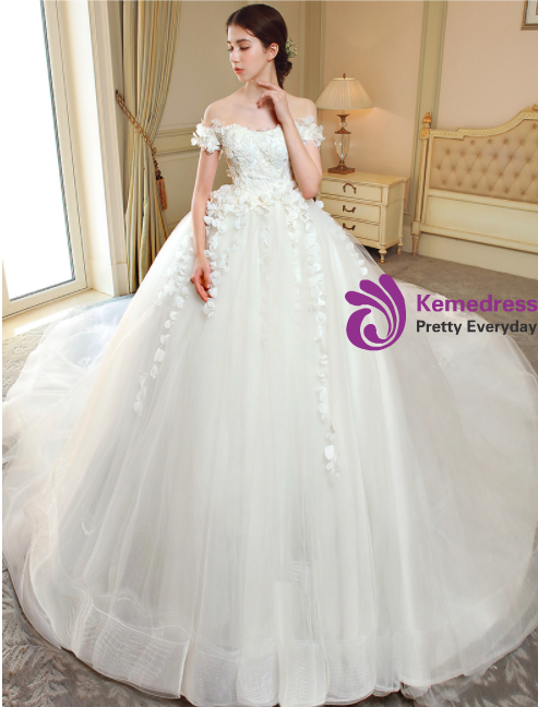 White Off The Shoulder Tulle Appliques Backless Wedding Dress