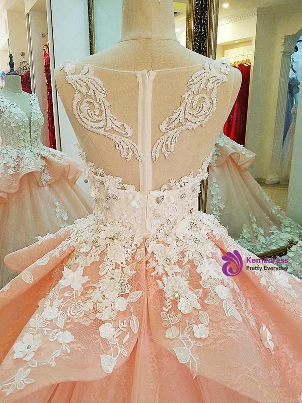 Luxury Pink Ball Gown Tulle Appliques Long Train Wedding Dress