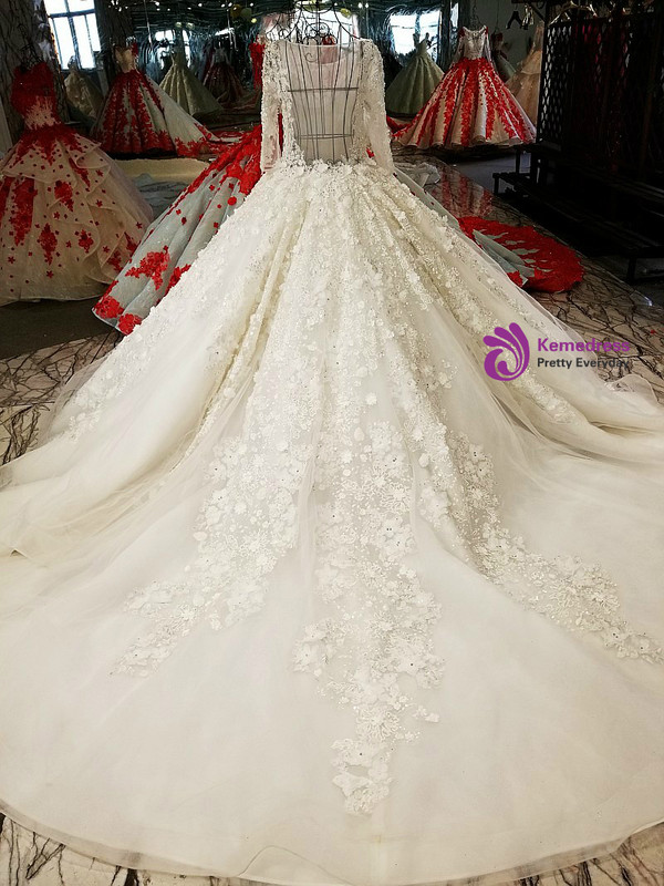 Luxury Ball Gown White Tulle Appliques Beading Long Sleeve Wedding Dresses