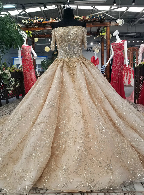 Luxury Gold Ball Gown Short Sleeve Sequins Tulle Haute Couture Wedding Dresses
