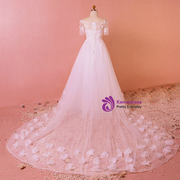 Plus Size White Short Sleeve Tulle Off The Shoulder Wedding Dress