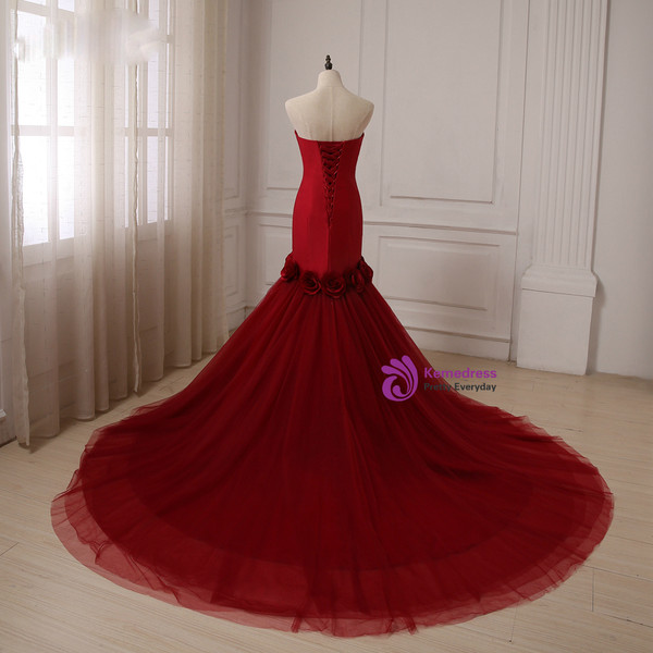 Red Sweetheart Sleeveless Tulle and Satin Bride Wedding Dress