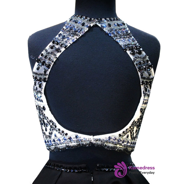 Scoop Neckline Beaded Backless Black Short Homecoming Dress