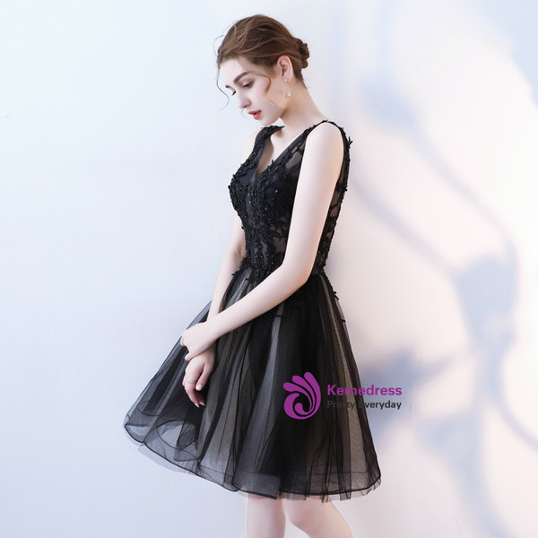 In Stock:Ship in 48 hours Black V-neck Tulle Homecoming Dress