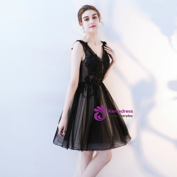 In Stock:Ship in 48 hours Black V-neck Tulle Homecoming Dress
