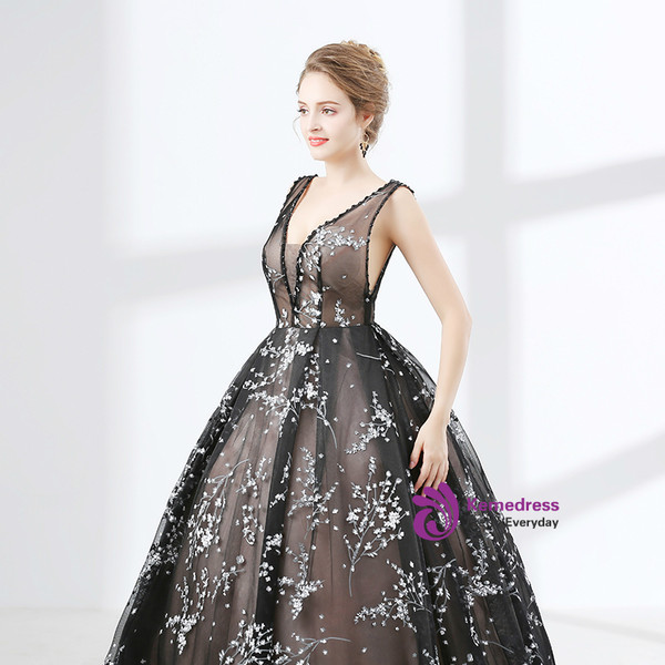 Black Ball Gown Tulle V-neck Backless Appliques Prom Dress