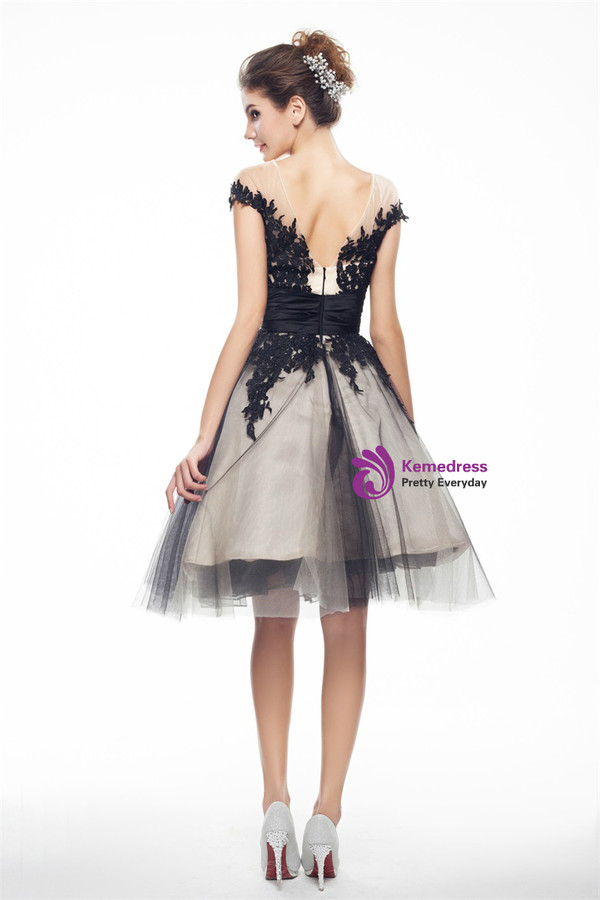 Black Tulle Lace Cap Sleeve Knee Length Homecoming Dress