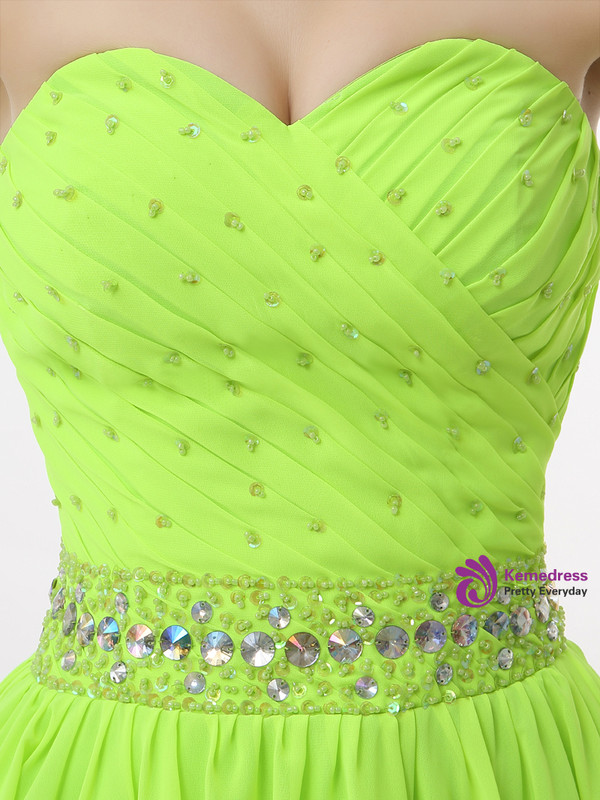 Green Chiffon Sweetheart Neck With Crystal Homecoming Dress