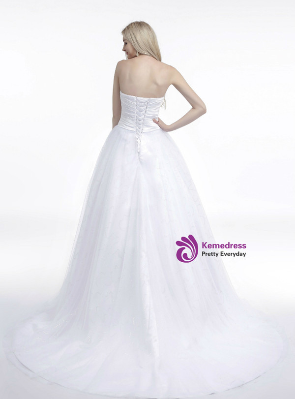 White Tulle Sweetheart Neck With Beading Wedding Dress