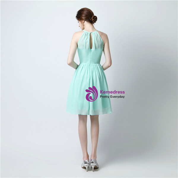A-Line Green Chiffon Halter Knee Length Bridesmaid Dress