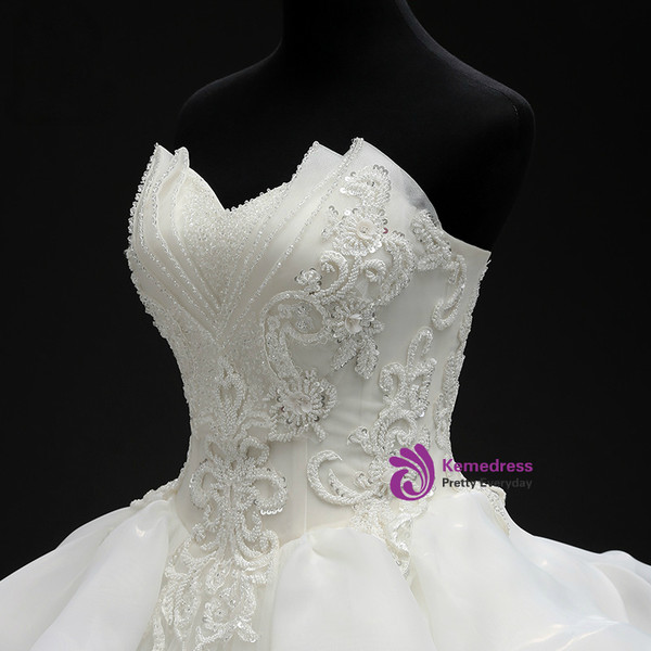 White Ball Gown Sweetheart Neck Tulle Appliques Train Wedding Dress