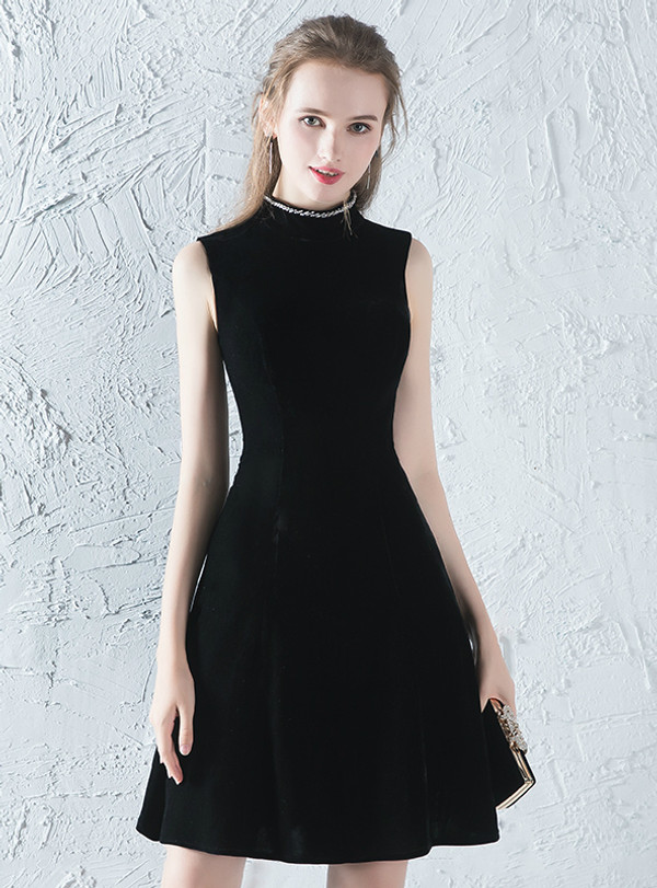 In Stock:Ship in 48 Hours High Neck Velvet Homecoming Dress