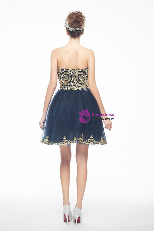 Red Tulle Sweetheart Neck Appliques Short Homecoming Dress