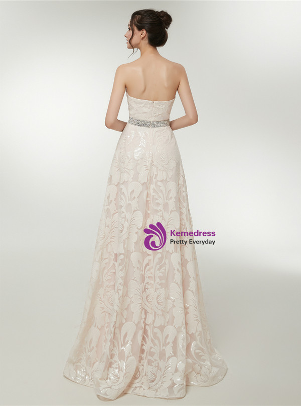Champagne Lace Appliques Sweetheart Neck Backless Prom Dress
