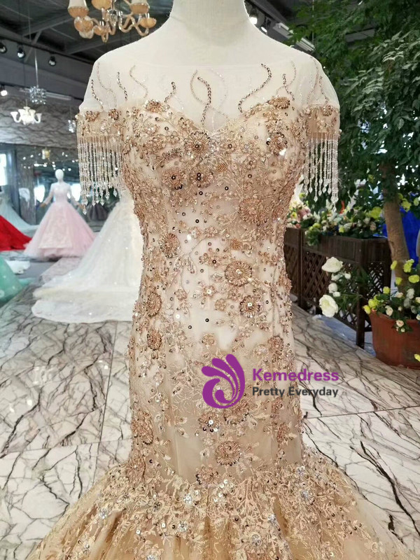 Champagne Mermaid Lace Appliques Cap Sleeve Backless Wedding Dress