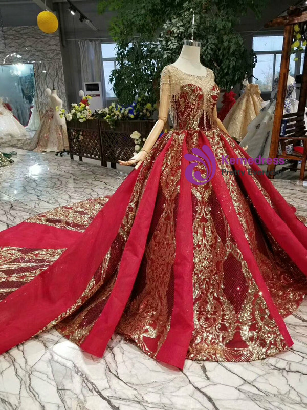 Red Ball Gown Sequins Bateau Neck Cap Sleeve Backless Haute Couture Wedding Dresses