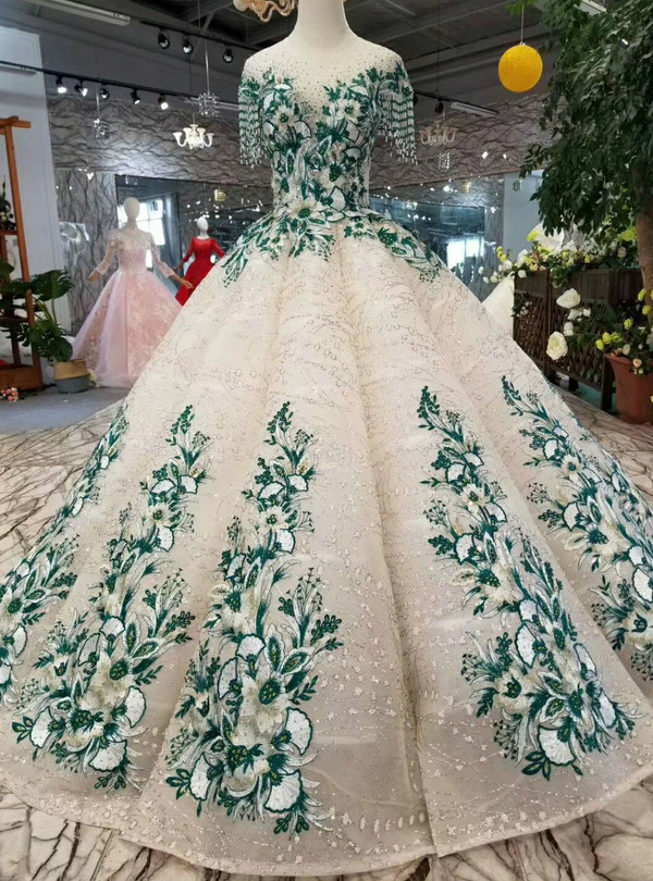 Champagne Sequins Green Embroidery Appliques Cap Sleeve Wedding Dress