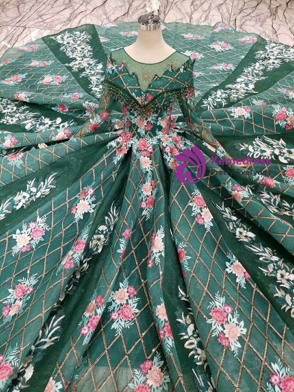 Green Sequins Long Sleeve Embroidery Appliques Wedding Dress With Beading