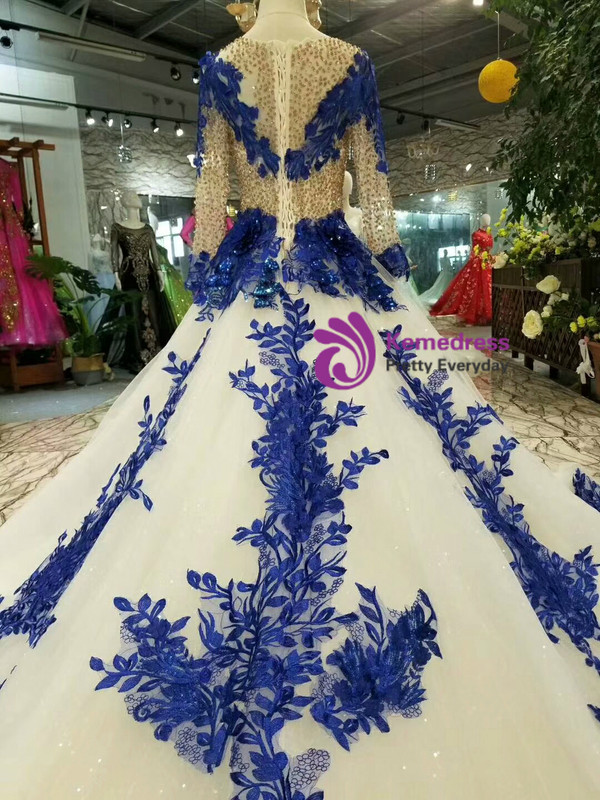 Ball Gown Tulle Blue Lace Appliques Long Sleeve Wedding Dress With Beading