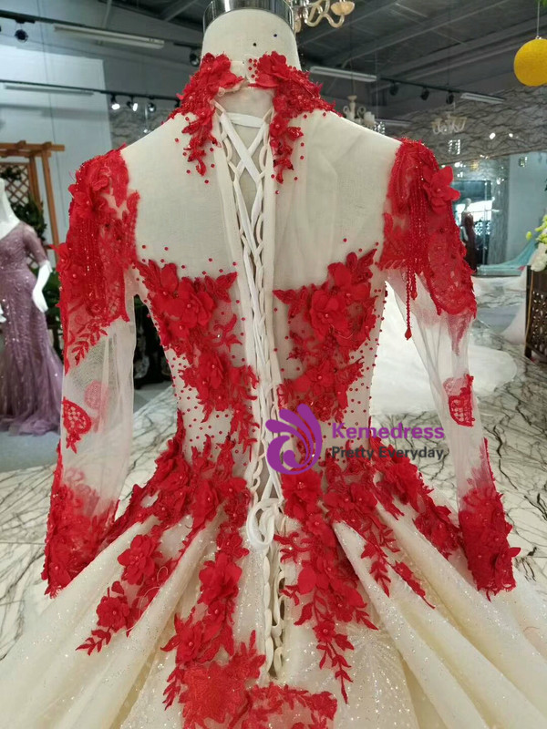 Champagne Bal Gown Tulle Red Lace Appliques High Neck Long Sleeve Wedding Dress