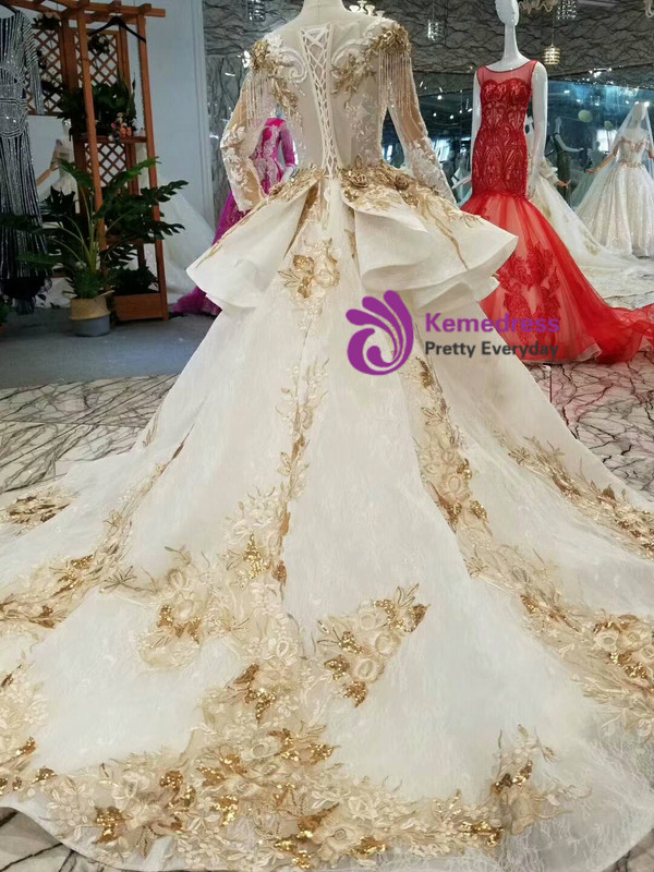 Ball Gown Lace Appliques See Through V-neck Long Sleeve Wedding Dress With Beading