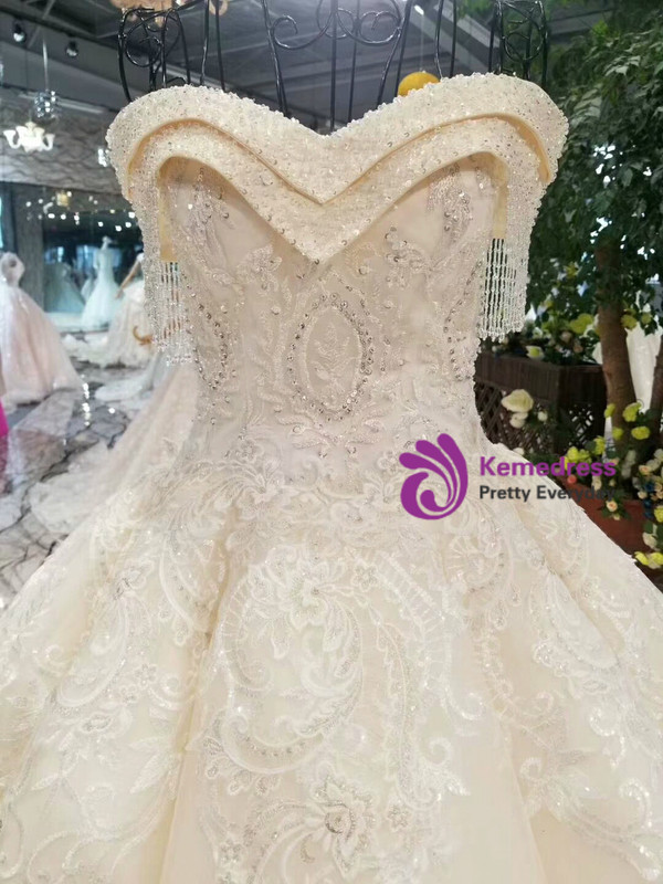Light Champagne Tulle Lace Appliques Off The Shoulder Beading Wedding Dress With Beading